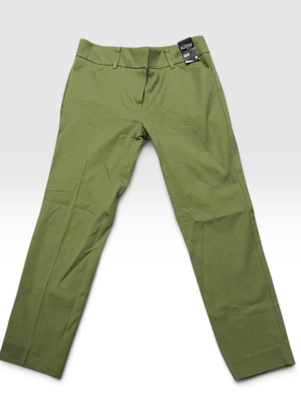 NWT Size 0 New York & Company Olive Green “The Audrey Pant” slim leg crop.